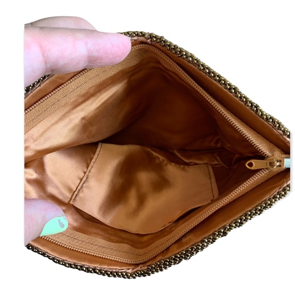 5/$20 Gold sequined small clutch purse wallet - Picture 5 of 6